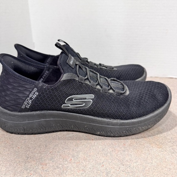 Skechers Men’s Black Slip-in Summit 8.5 Hands Free Work Slip-Resistant Sneakers - Picture 4 of 8